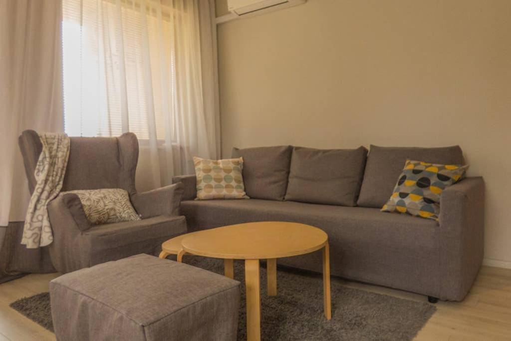 וארנה Private Apartment In Cypress Complex 12 מראה חיצוני תמונה